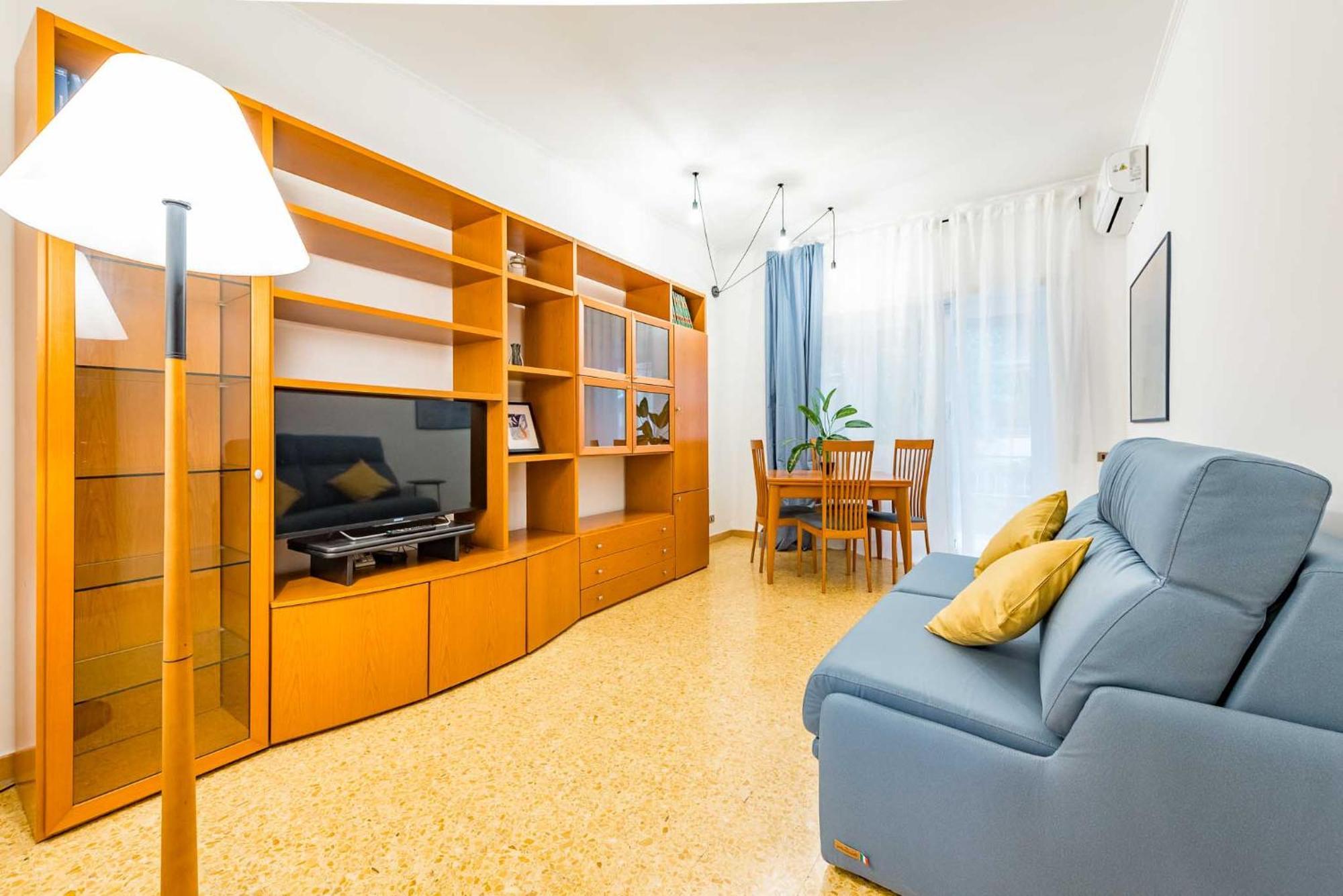 Iolanda Fine & Spacious Flat * Rom